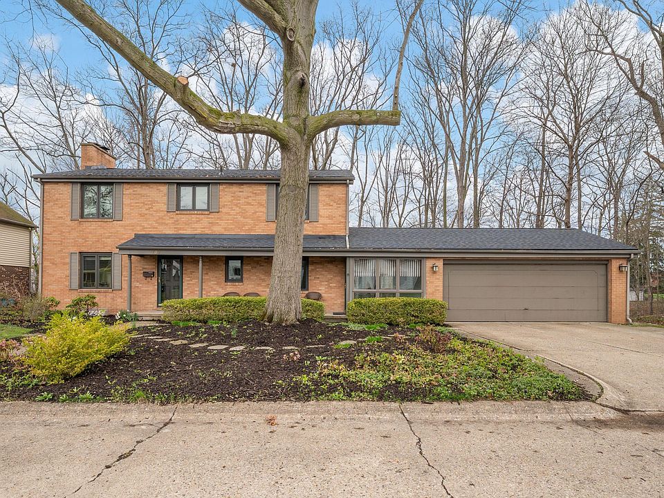 1st image of 703 Comings Ave