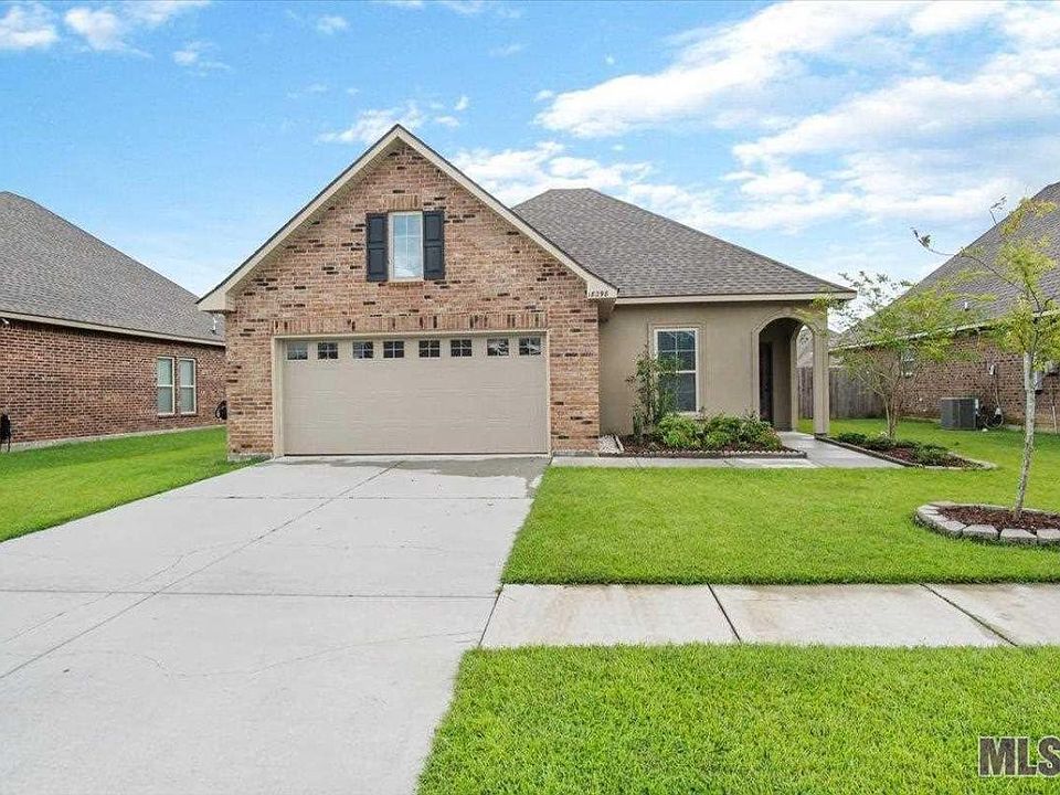 1st image of 18298 Sunset Park Dr