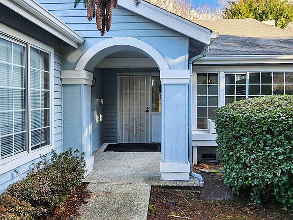 2nd image of 12616 104th Ave NE