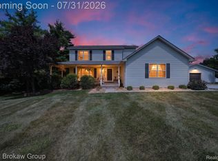 3430 Farmers Creek Rd, Metamora, MI 48455