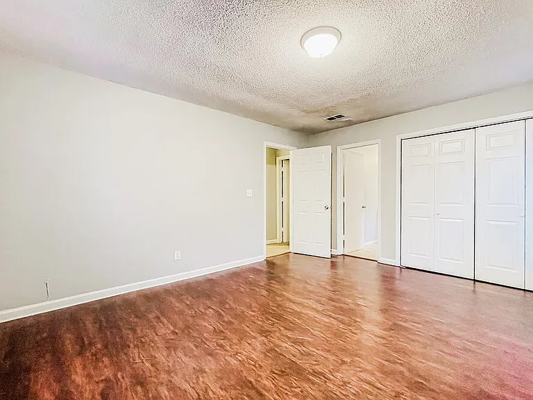 3895 Springleaf Ct — Photo 12