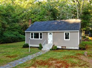 18 Lang St, Bozrah, CT 06334