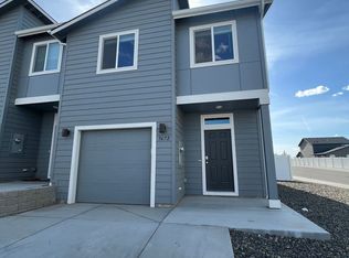 3672 S Roosevelt St, Kennewick, WA 99338
