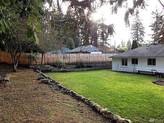 3rd image of 21605 55th Ave W