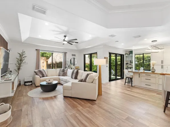 14981 SW 16th Ter, Miami, FL 33185