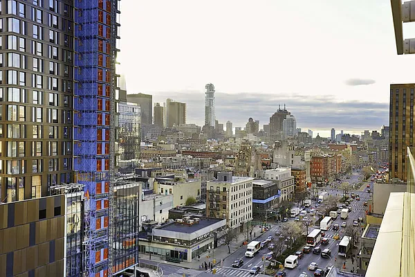 Rented by Compass | media 10