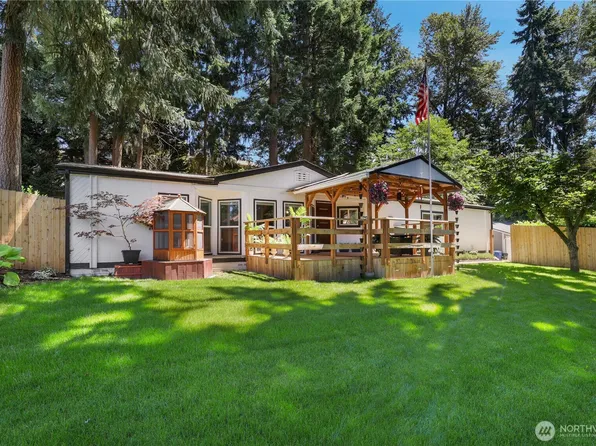 11611 121st Avenue Ct E, Puyallup, WA 98374