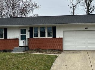 929 Adams Ave, Newark, OH 43055