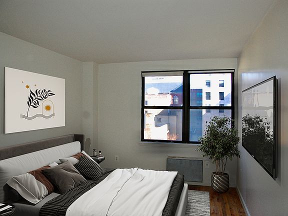 3rd image of 279 W 117th St APT 8J