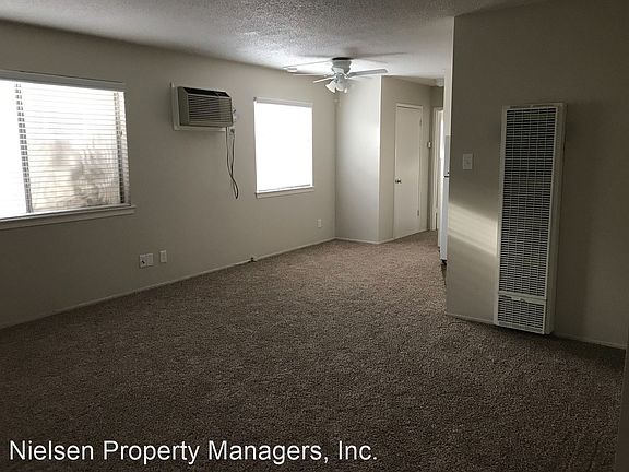 3rd image of 2409 Q St APT 15