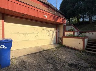 778 Hall Ave, Saint Paul, MN 55107