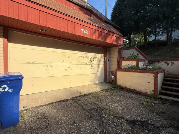 778 Hall Ave, Saint Paul, MN 55107