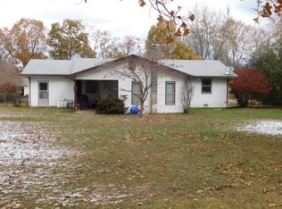 213 Sharp St, Mountain View, MO 65548