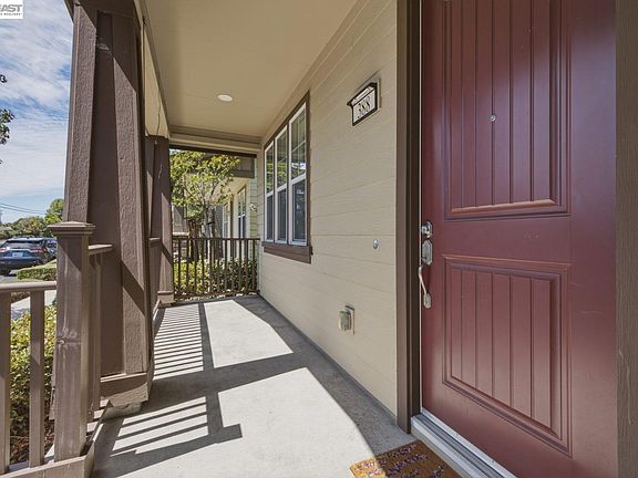 3rd image of 388 C St