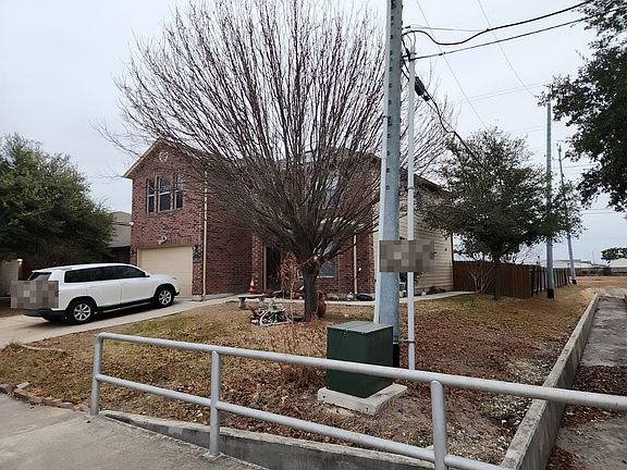 2nd image of 7502 Cortland Oak