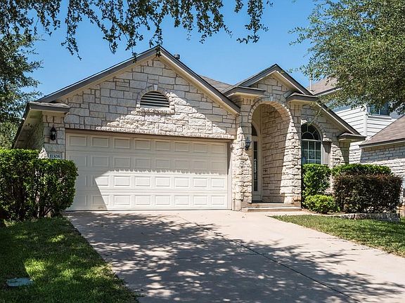 3rd image of 11308 Los Comancheros Rd