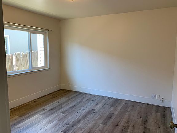 2nd image of 125 San Diego Ave APT 1