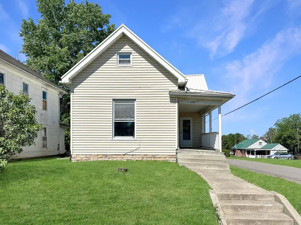 200 S Maple Hts, New Lexington, OH 43764