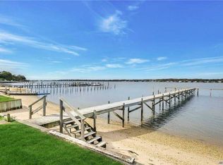 46 Rampasture Rd #8, Hampton Bays, NY 11946