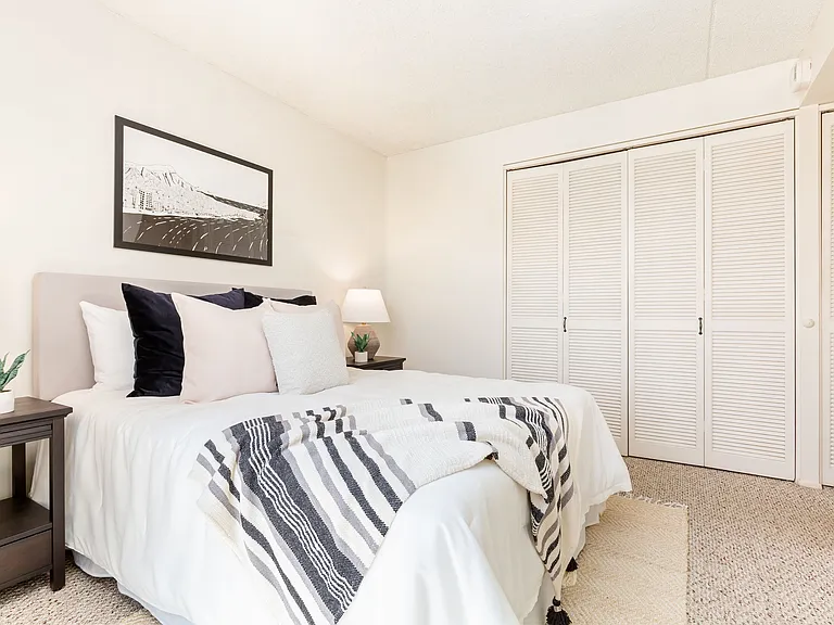 225 Queen St #21D-1 — Photo 12