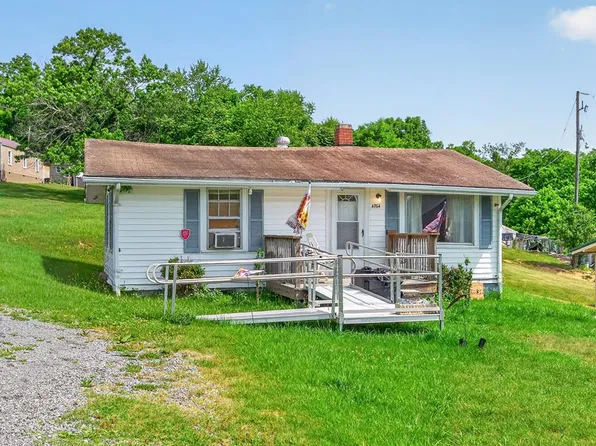 4764 Veterans Hill Rd, Pulaski, VA 24301
