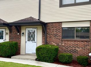 5803 Cambridge Cir UNIT 4, Racine, WI 53406