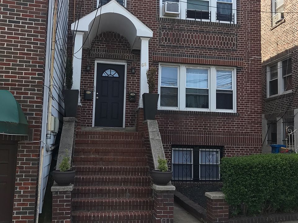 1st image of 68 St Pauls Ave #1
