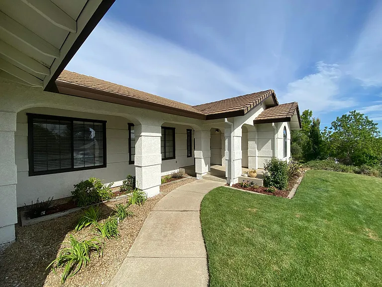 6665 Jonella Way — Photo 21