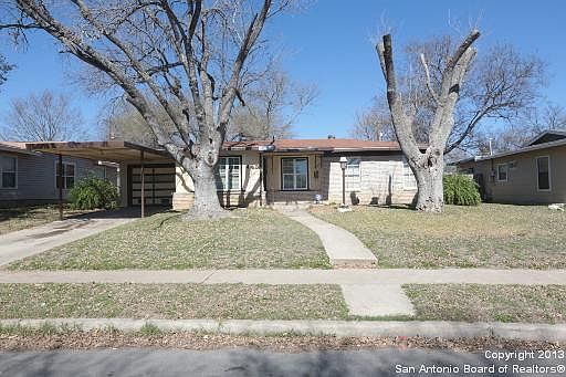 1st image of 443 Pilgrim Dr