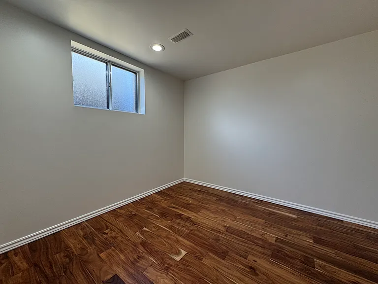 60 Wilfred Ave #B — Photo 4