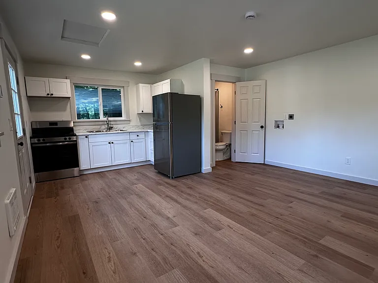 3608 Gay Rd E #2 — Photo 2