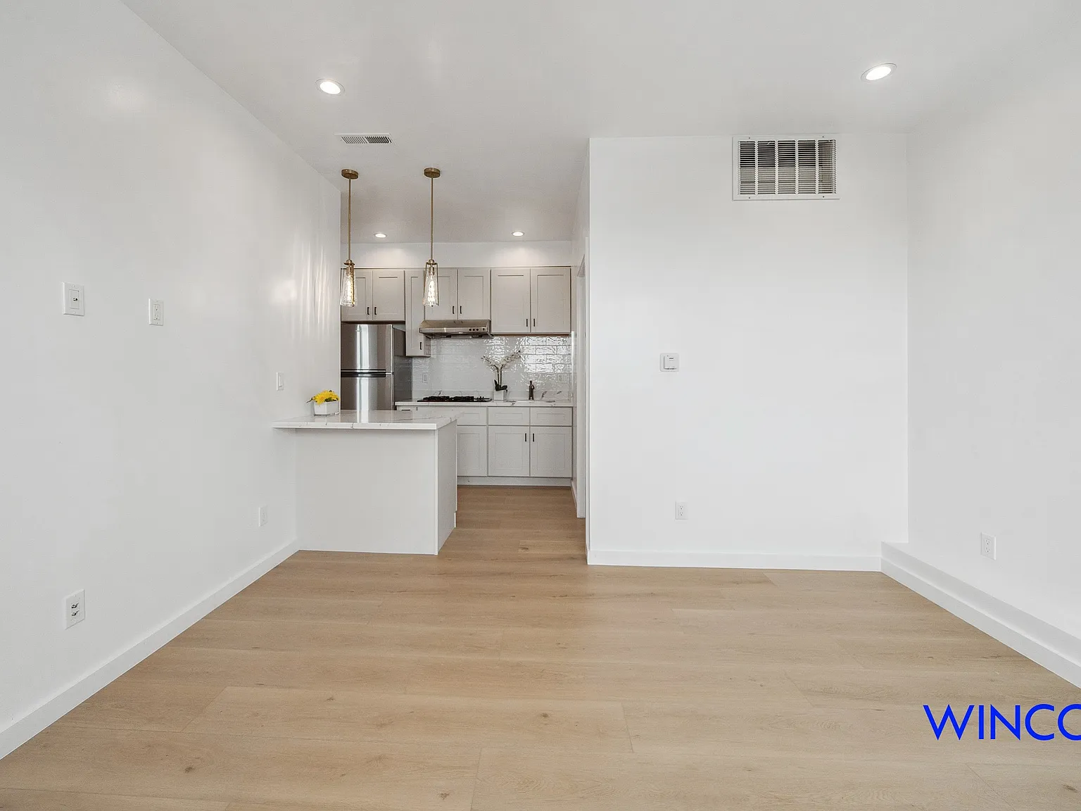 1 bed, 500 sqft, $2,500 — Photo 4