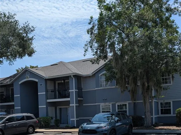 3705 SW 27TH STREET #318, GAINESVILLE, FL 32608