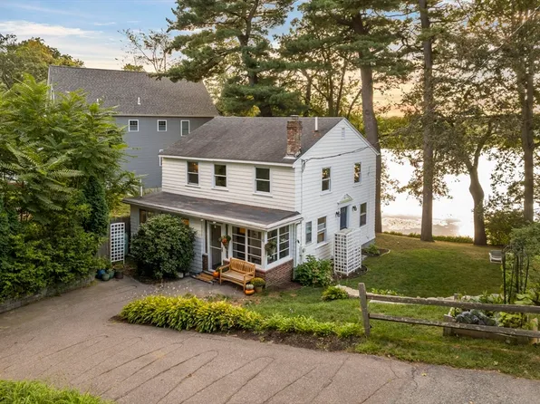 10 Voke St, North Reading, MA 01864