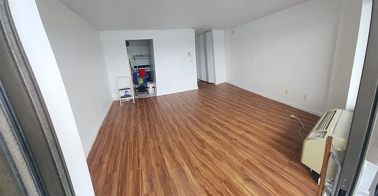 Living room, photo 2