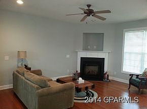 2nd image of 2909 Fox Glove Dr