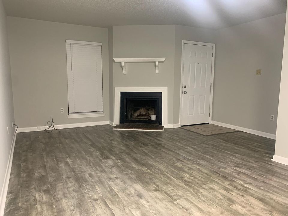 Living Room with Fireplace