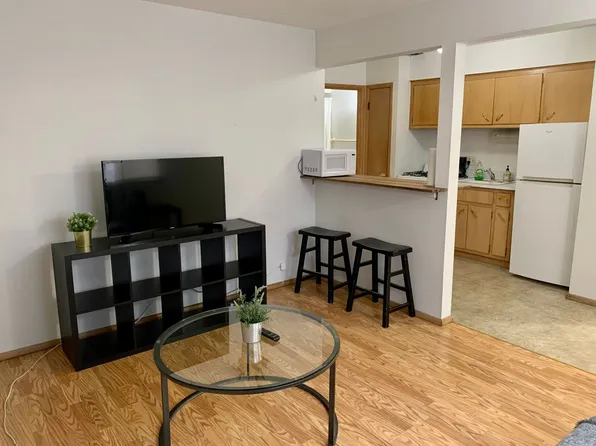 1657 Astor, 1657 N Astor St APT 6, Milwaukee, WI 53202