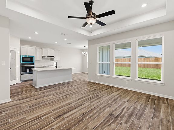 4th image of 14010 Sugarberry Ln
