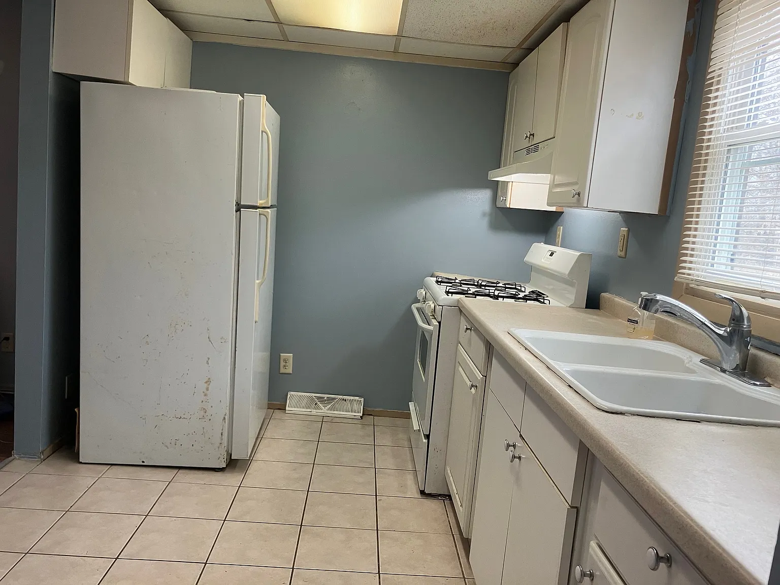 2 bed, 1.5 bath, 1040 sqft, $1,700 — Photo 4