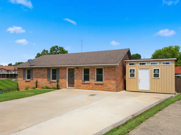 2218 Woodford Dr, Richmond, KY 40475