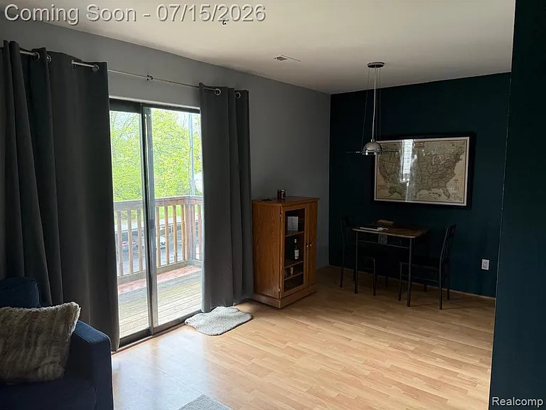 30052 W Twelve Mile Rd #71 — Photo 6