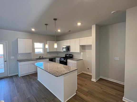 4th image of 704 James Oak Ln Lot 1