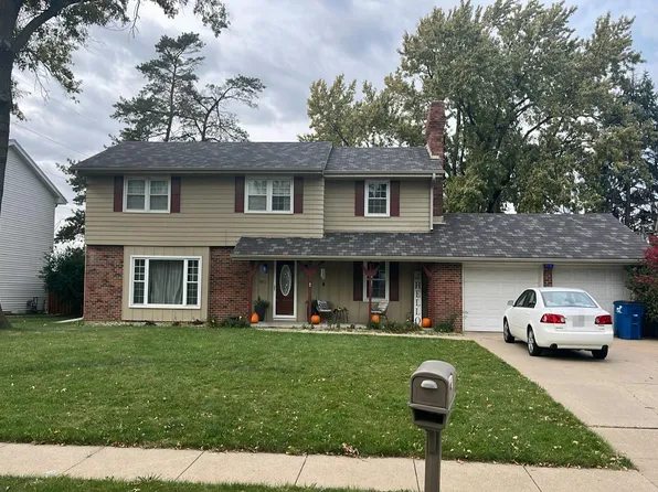 1012 S 131st Ave, Omaha, NE 68154