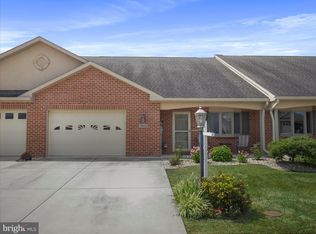 19445 Sapphire Dr, Hagerstown, MD 21742