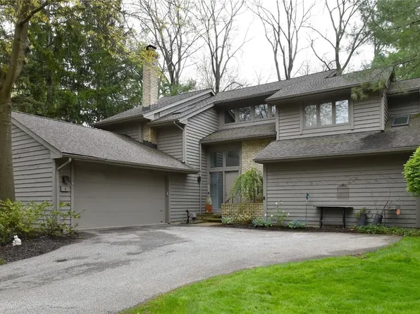 4 Roxbury Ct, Beachwood, OH 44122