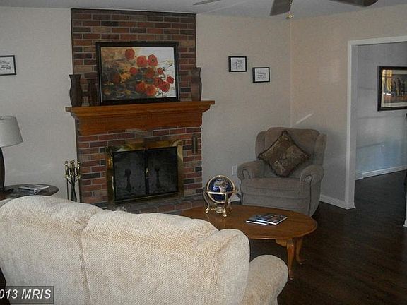 3rd image of 11007 Coventry Ln
