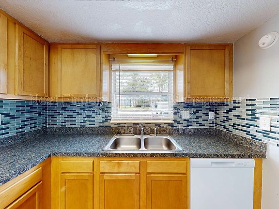 3rd image of 11406 Bedford Oaks Dr