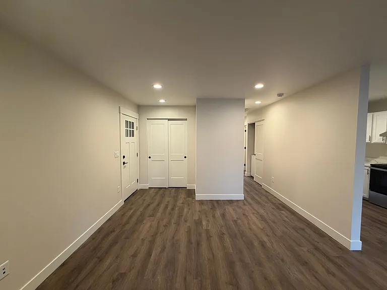 Sunrise Villas Apartments — Photo 11