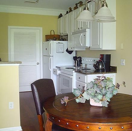 4th image of 7008 Old Bridge Ln E